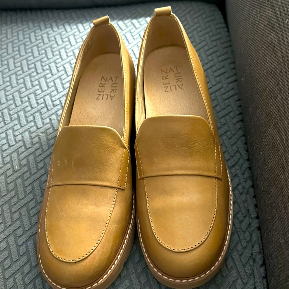 Naturalizer Darry loafers